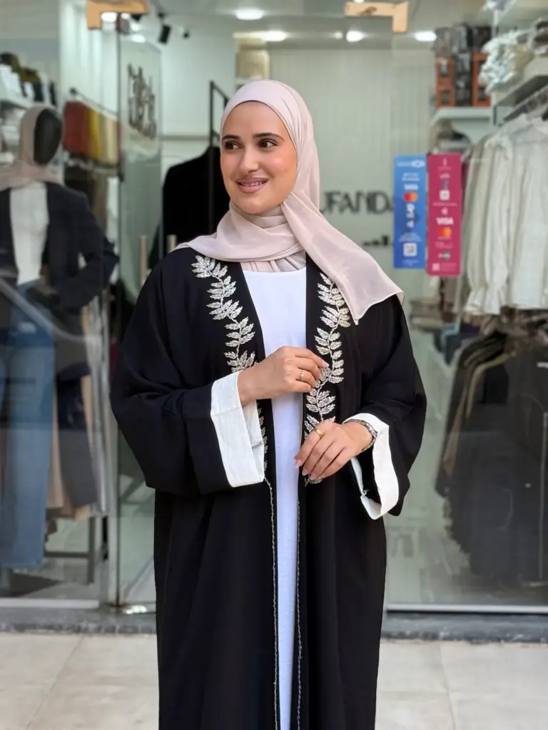 عباية إماراتية | Emirati Abaya