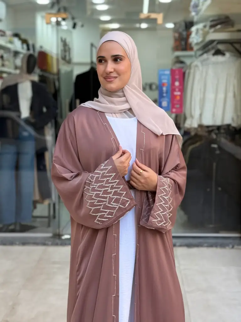عباية إماراتية | Emirati Abaya