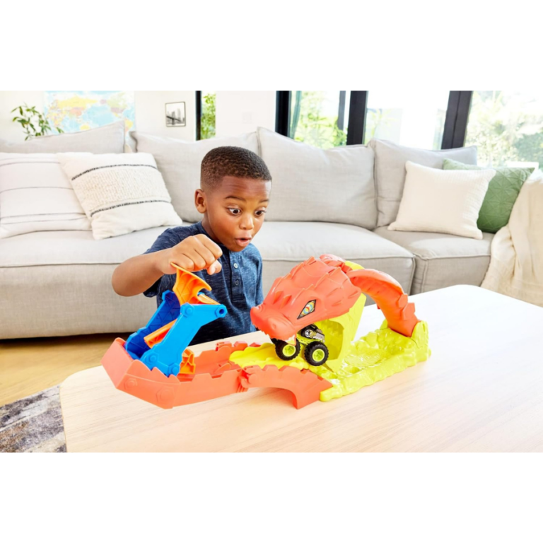 Hot Wheels Monster Trucks Snake Slam Takedown Playset with Exclusive Bone Shaker Monster Truck هوت ويلز مونستر تركس – تحدي إسقاط الأفعى العملاقة