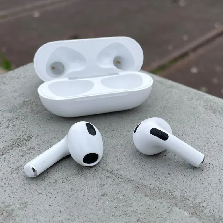 Apple AirPods 3 ابل ايربود 3