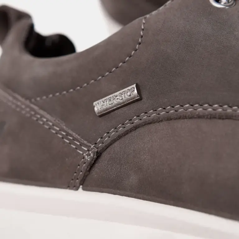 Sneakers for men