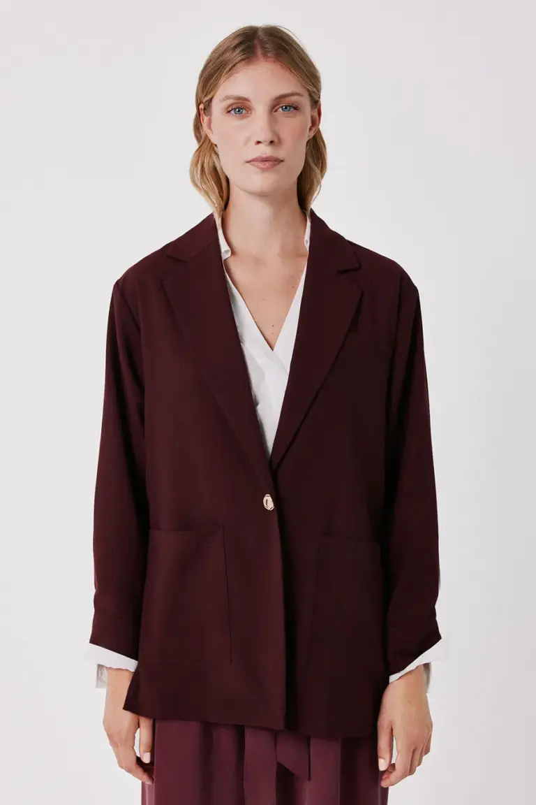 Women's flowy blazer