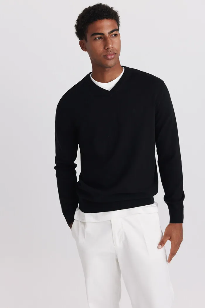 Basic V-neck sweater