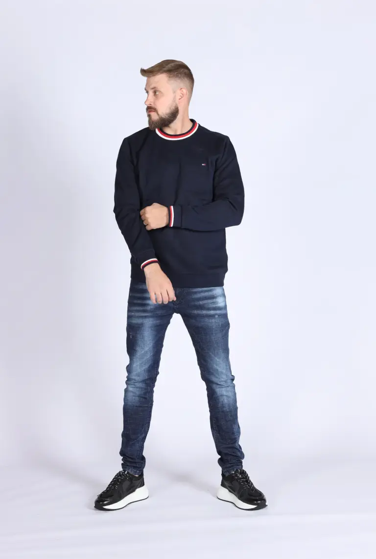 بلوزة تومي TOMMY