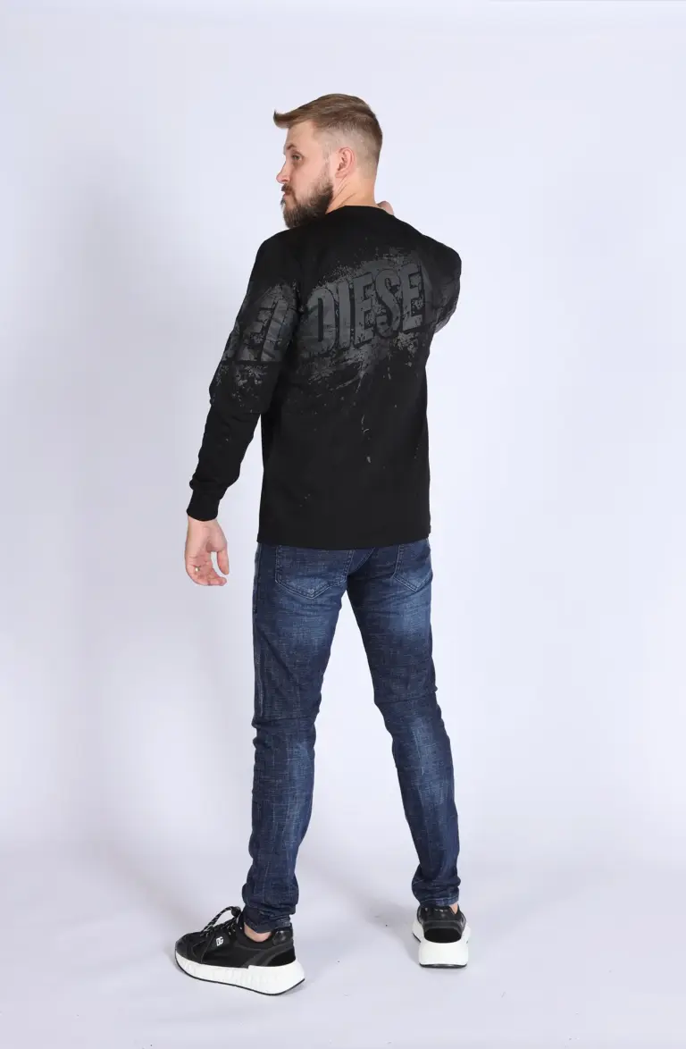بلوزة ديزل DIESEL